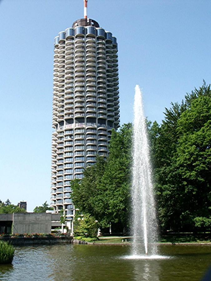 Hotel Tower I 26Th Floor I Boxspring I Nespresso Augsburg Buitenkant foto